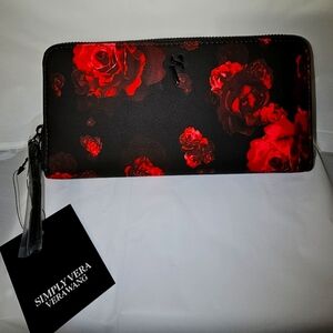 Vera Wang Zippy Wallett